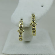 Altın Renk Vip 14K Geometrik Zirkon Taş Detaylı Halka Küpe (20mm)
