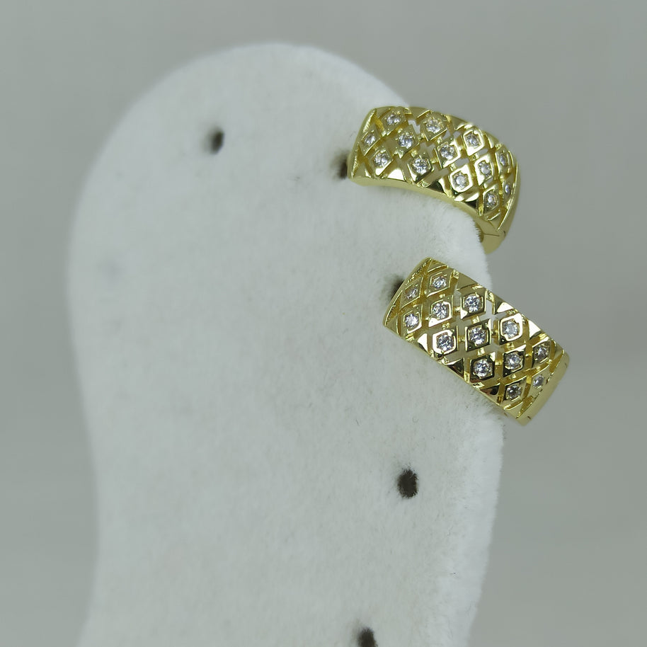 Altın Renk Vip 14K Zirkon Taş Detaylı Geometrik Halka Küpe (15mm)