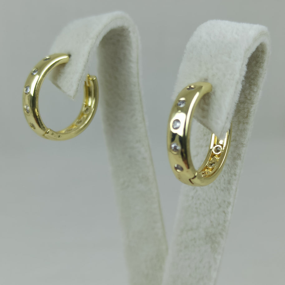 Altın Renk Vip 14K Zirkon Taş Detaylı Klasik Halka Küpe (15mm)