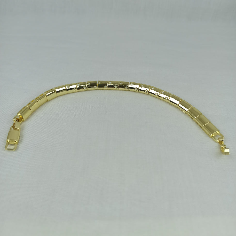 Gold Color Vip 14K Minimal Stone Detailed Chain Bracelet