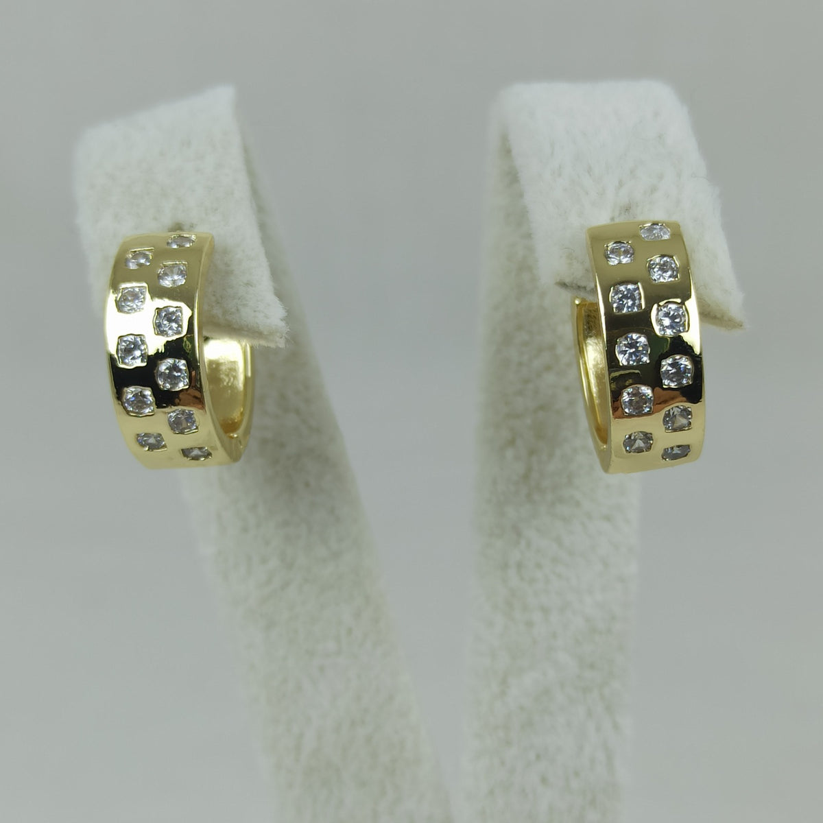 Altın Renk Vip 14K Zirkon Taşlı Kalın Halka Küpe (15mm)