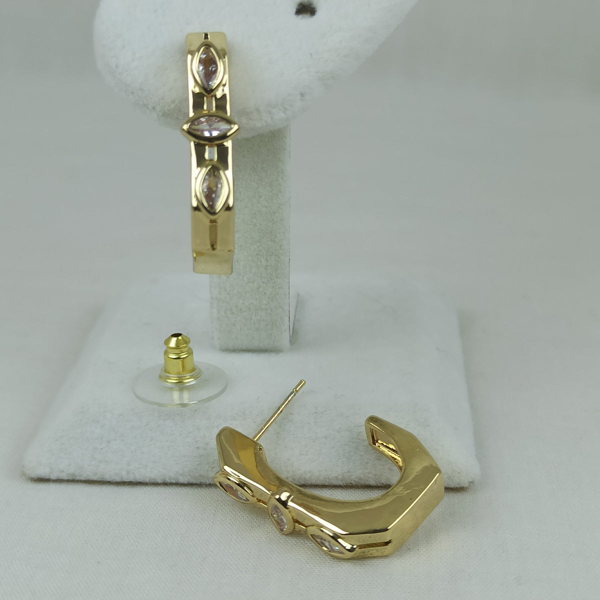 Altın Renk Vip 14K Markiz Taş Detaylı Halka Küpe (25mm)